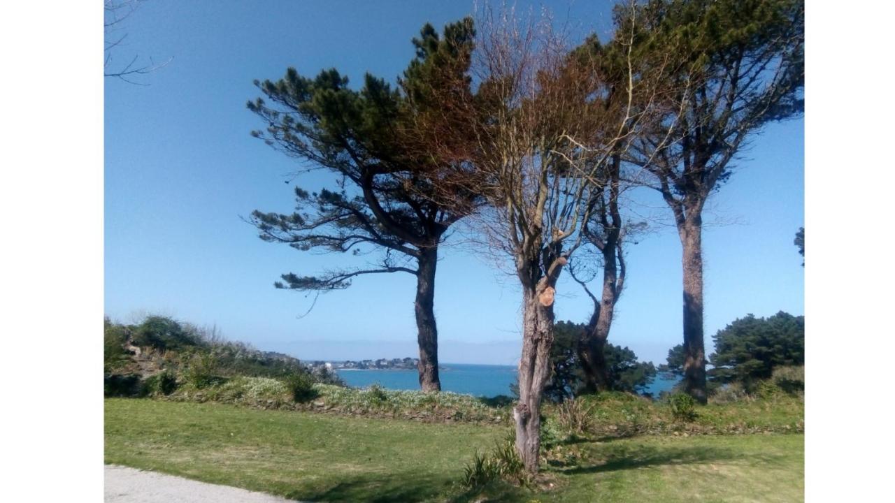 Les Hortensias grande tente familiale deux chambres et séjour vue mer sur camping nature Plestin-les-Grèves Esterno foto