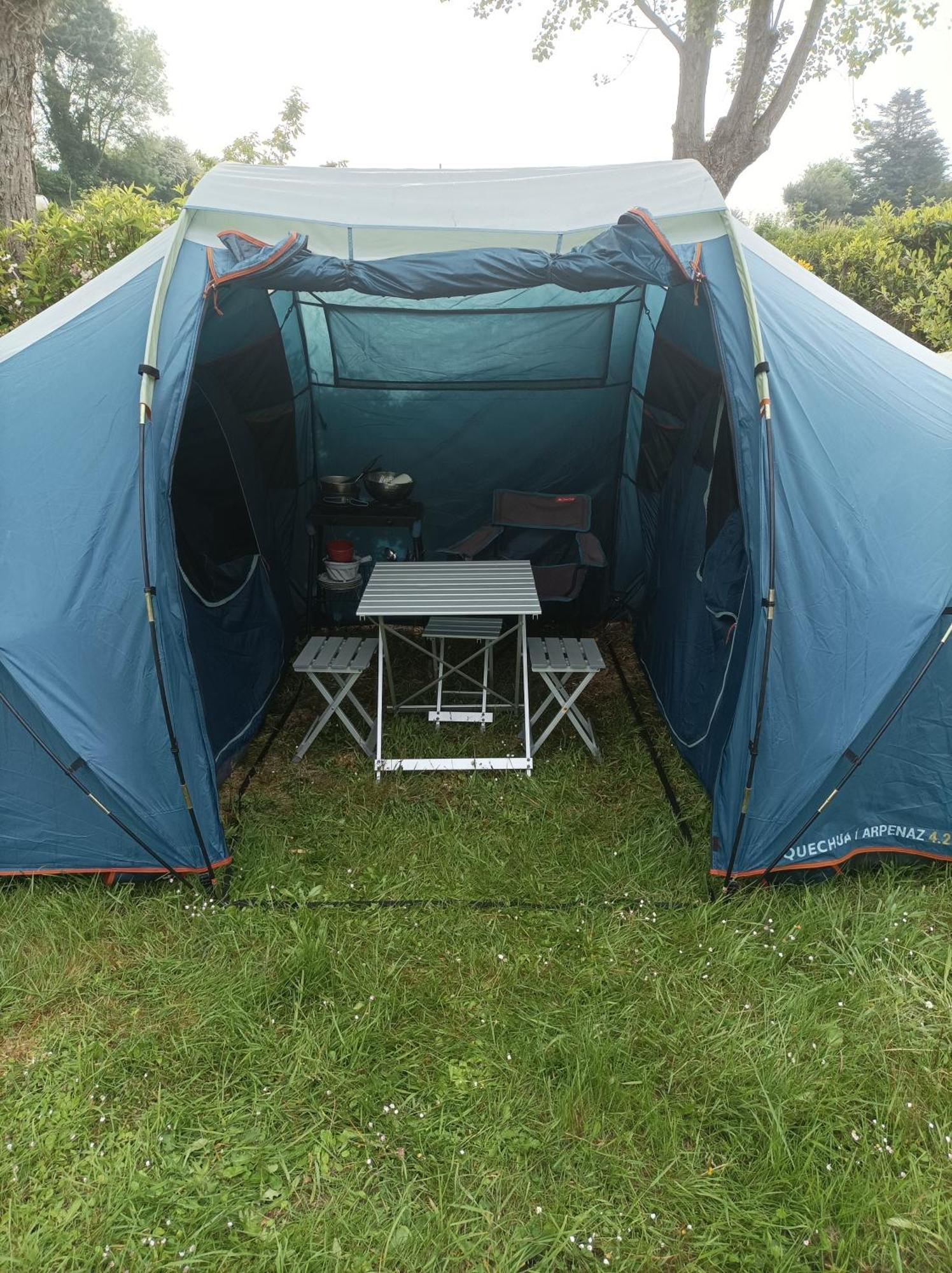 Les Hortensias grande tente familiale deux chambres et séjour vue mer sur camping nature Plestin-les-Grèves Camera foto